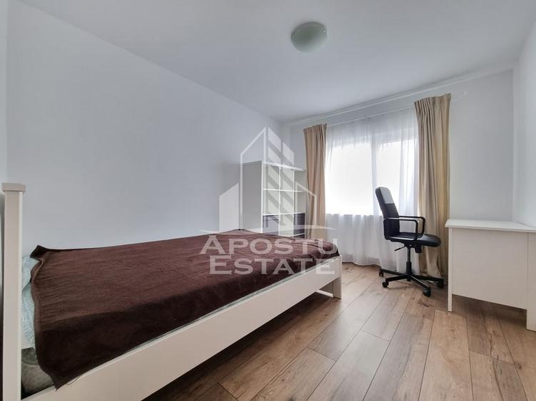 Apartament cu 3 camere decomandat în Lunei