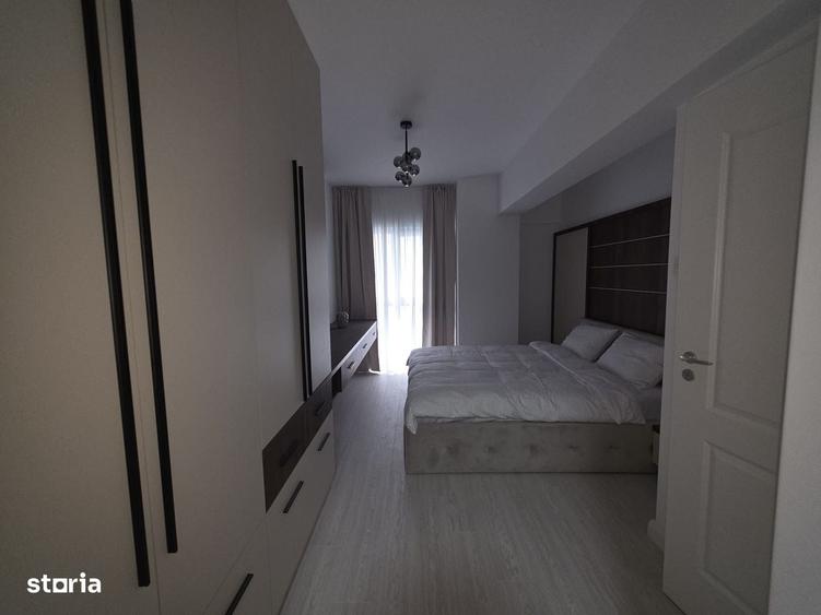 Apartament cu 3 camere decomandat în Tătărași