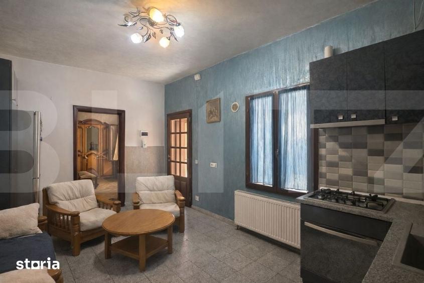 Apartament cu 2 camere, 70 mp + curte, boxa - zona ultracentrala din A - 1