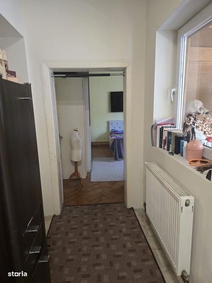 Casă cu 3 camere cu Teren 280 Mp în Central