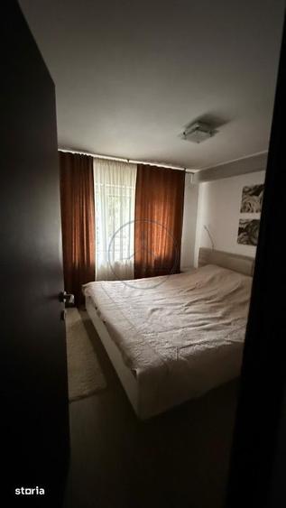 Apartament cu 3 camere decomandat în Ștefan cel Mare