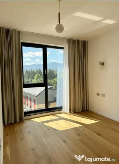 Apartament cu 2 camere decomandat în Răcădău