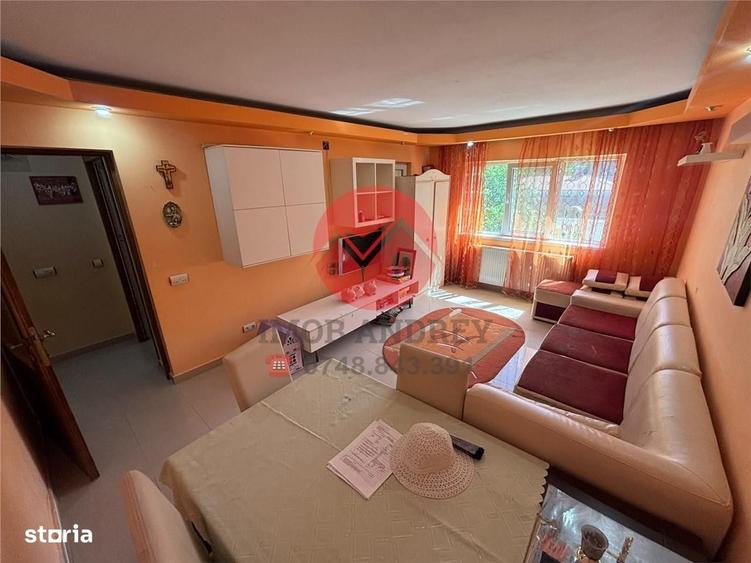 Apartament 3 camere de inchiriat, E3 decomandat, etaj 2 - 3