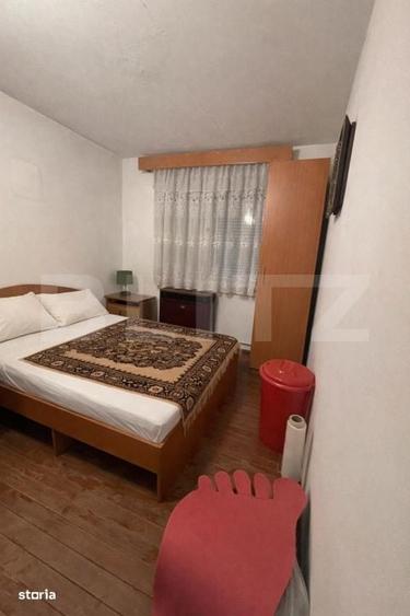 Apartament cu 3 camere semidecomandat în Central