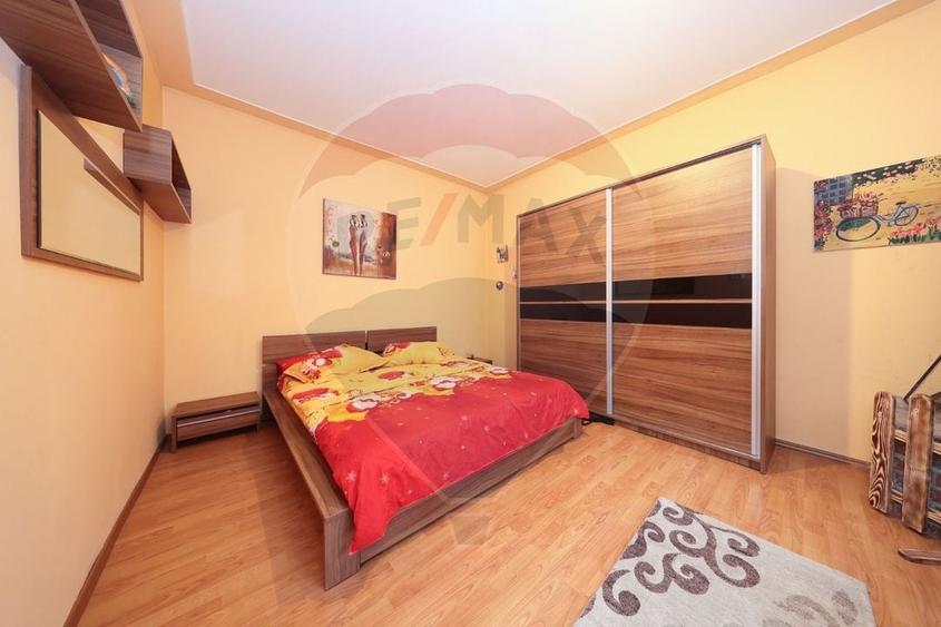 Casă individuală cu 4 camere cu Teren 599 Mp în Cristian