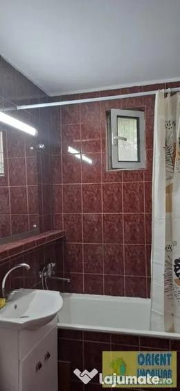 Apartament cu 2 camere decomandat în City Park Mall