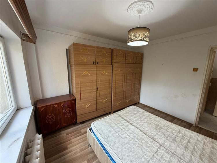 Apartament cu 2 camere semidecomandat în Gară