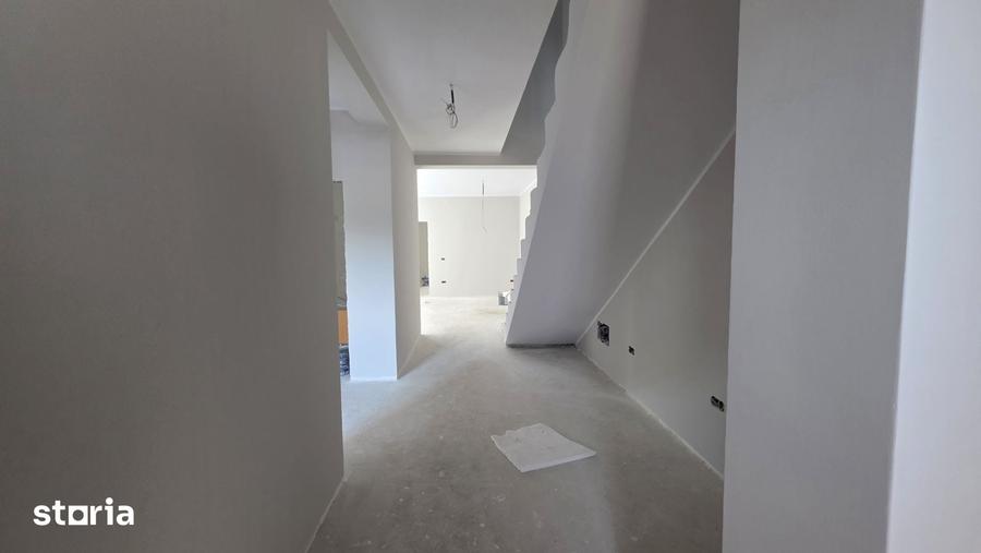 Duplex 5 camere | 162 mp utili si teren 530 mp | Dumbravita - 1