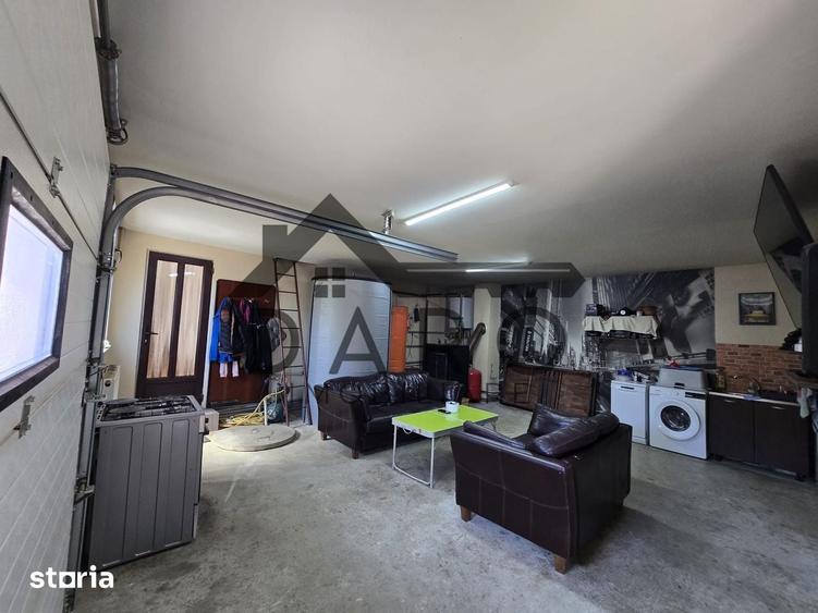 Casa in Livezeni , 140 mp utili , in centrul localitatii . - 12