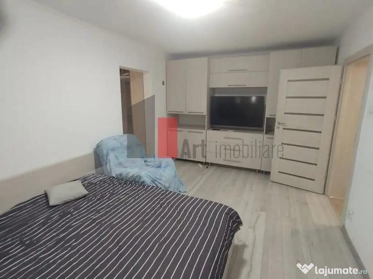 Apartament cu 2 camere semidecomandat în Dristor