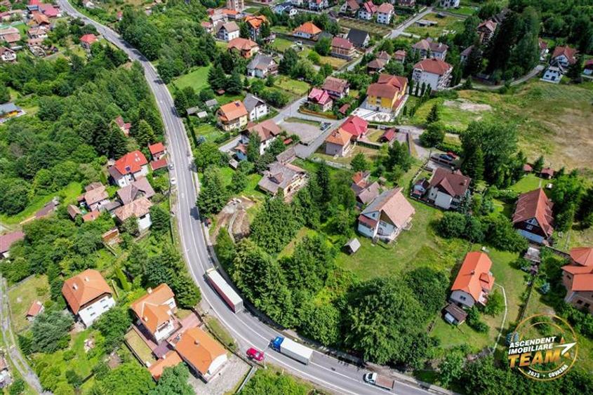 Teren Construcții intravilan de 900 mp, în Central