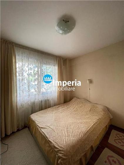 Apartament cu 2 camere decomandat, mobilat în Central