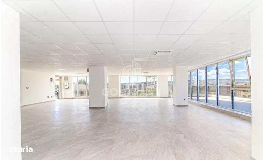 Spațiu comercial, de 192 mp, în Iris