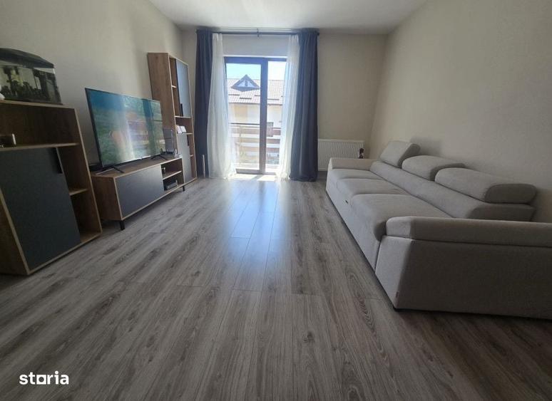 Apartament cu 4 camere în Popas Păcurari