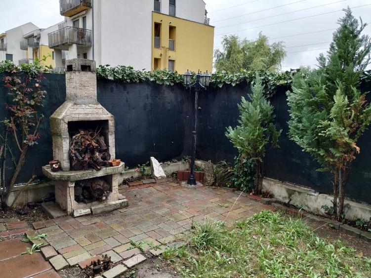 Apartament cu 2 camere, mobilat în Dumbrăvița