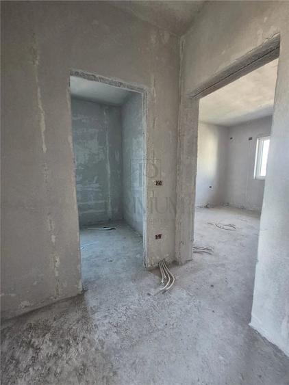 DUPLEX DESPARTIT - SUPRAFETE MARI - ZONA EXCELENTA - 17