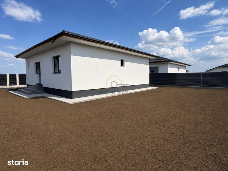 Casă cu 4 camere cu Teren 450 Mp în Ciorogârla