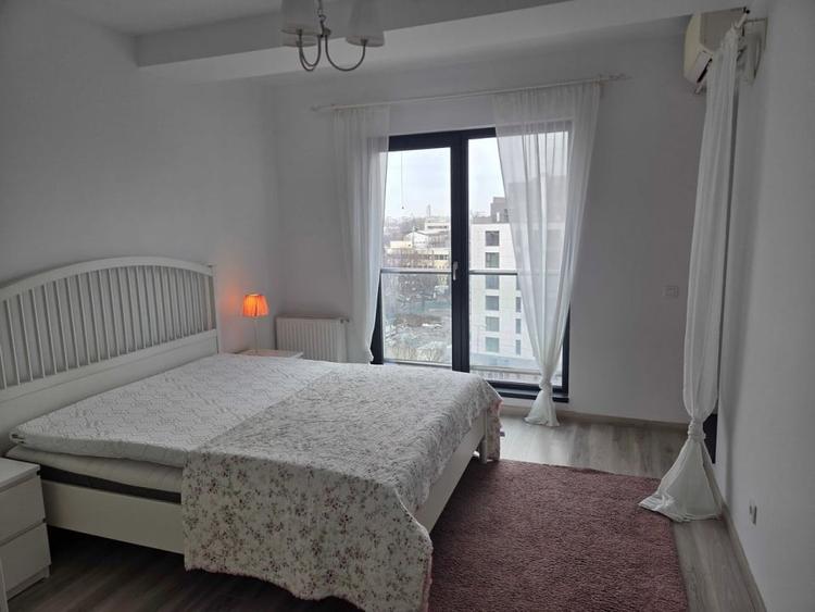 Apartament cu 2 camere decomandat, mobilat în Splaiul Independenței
