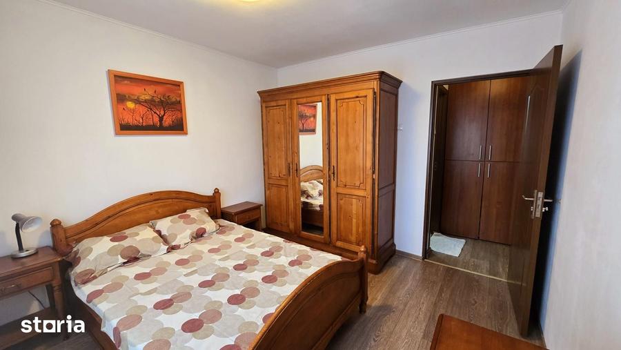 Apartament cu 3 camere în Central