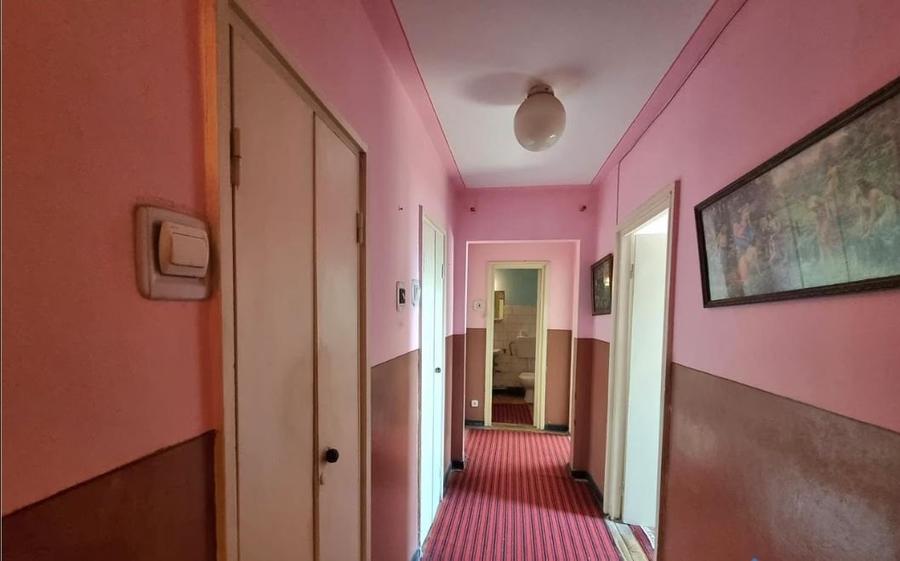 Apartament cu 3 camere decomandat, mobilat în Tătărași
