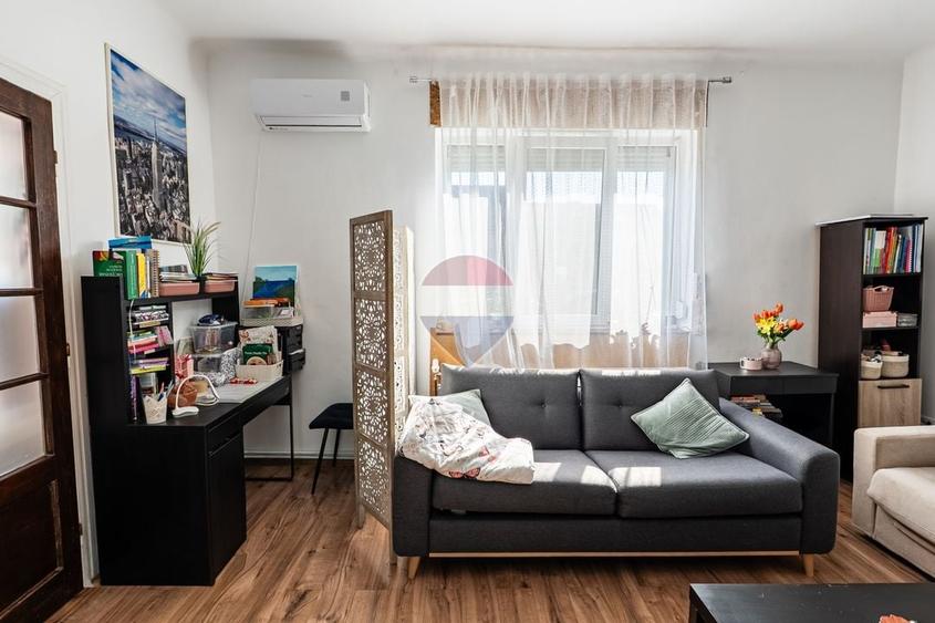 Duplex cu 3 camere cu Teren 500 Mp în Central