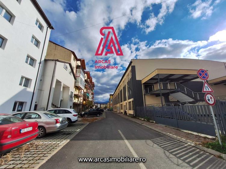 Proprietate specială, de 2,880 mp, în Mârșa