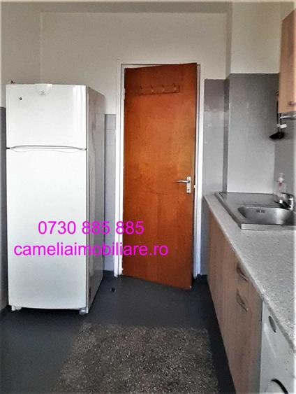 Apartament cu 2 camere semidecomandat în Gorjului