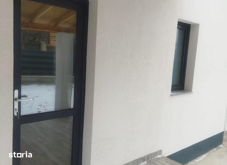 Casă cu 4 camere cu Teren 375 Mp în Miroslava
