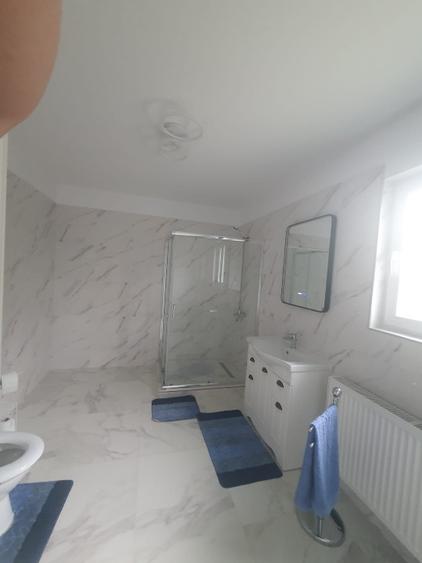 Casă individuală cu 3 camere cu Teren 1400 Mp în Central