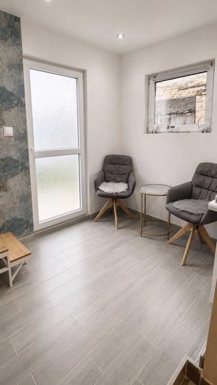 Vand casa mobilata si renovata in Piata Cluj - 6