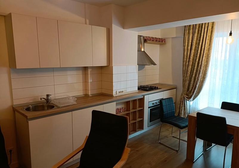 Apartament cu 2 camere decomandat în Tomis Nord