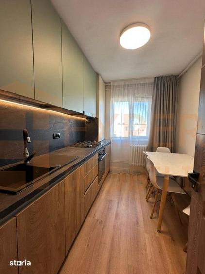Apartament cu 2 camere semidecomandat, mobilat în City Park Mall