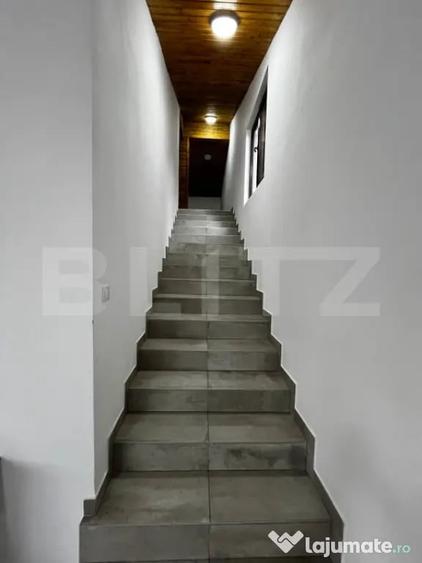 Casă cu 7 camere cu Teren 190 Mp în Beclean