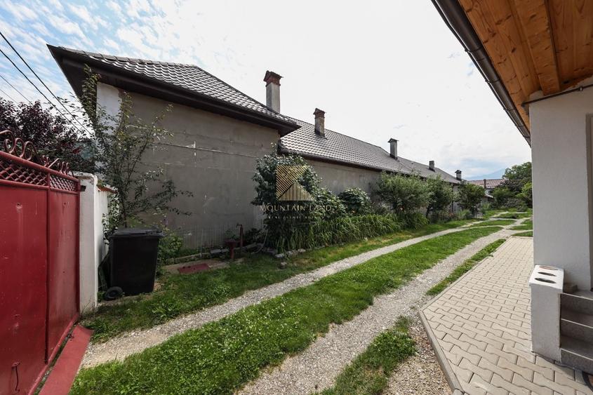Casă cu 3 camere cu Canalizare în Central