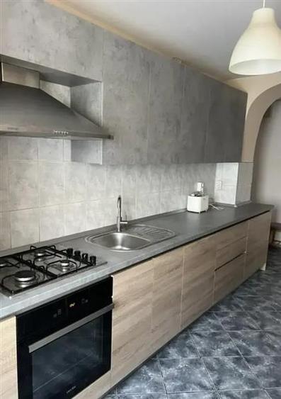 Apartament cu 3 camere decomandat, mobilat în Astra