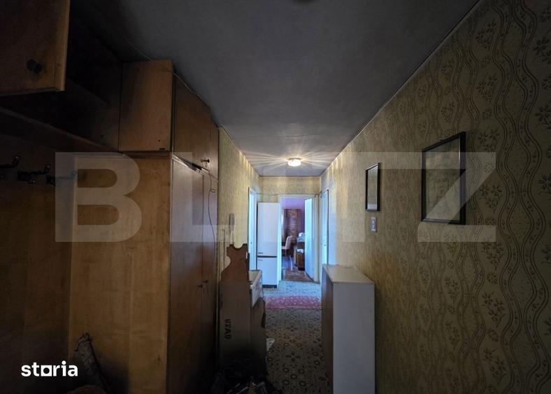 Apartament cu 3 camere decomandat în Central