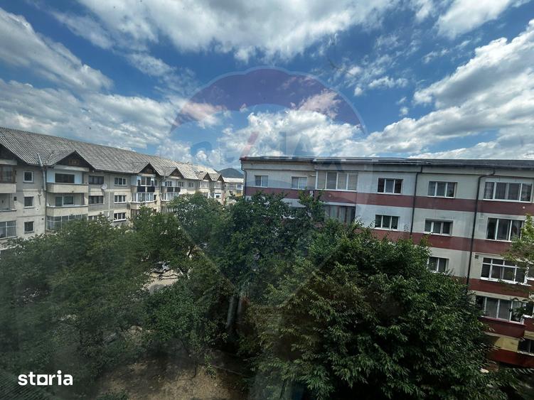 Apartament cu 3 camere decomandat în Gării