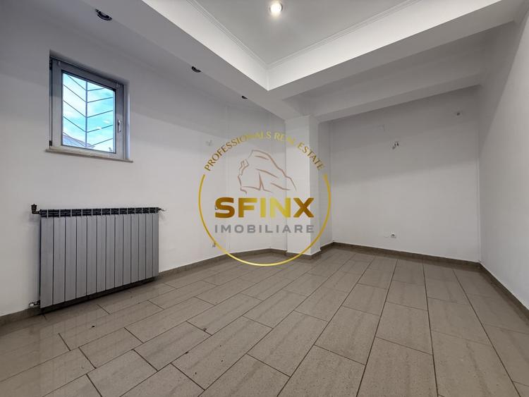 Apartament cu 4 camere decomandat în Dacia