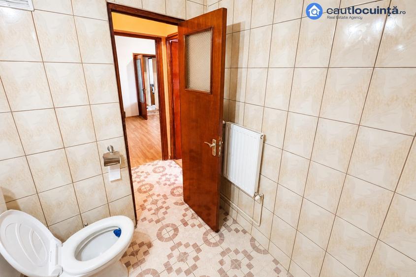 Apartament cu 4 camere în Drumul Găzarului