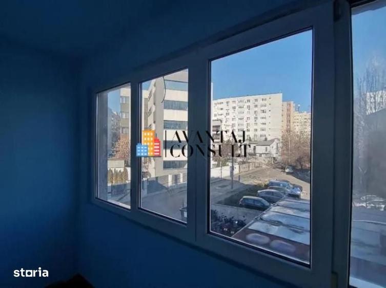 Spațiu comercial, de 60 mp, în Mihai Bravu