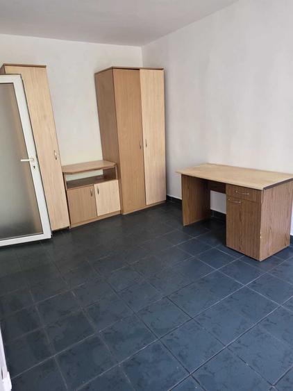Garsonieră decomandată în Micălaca