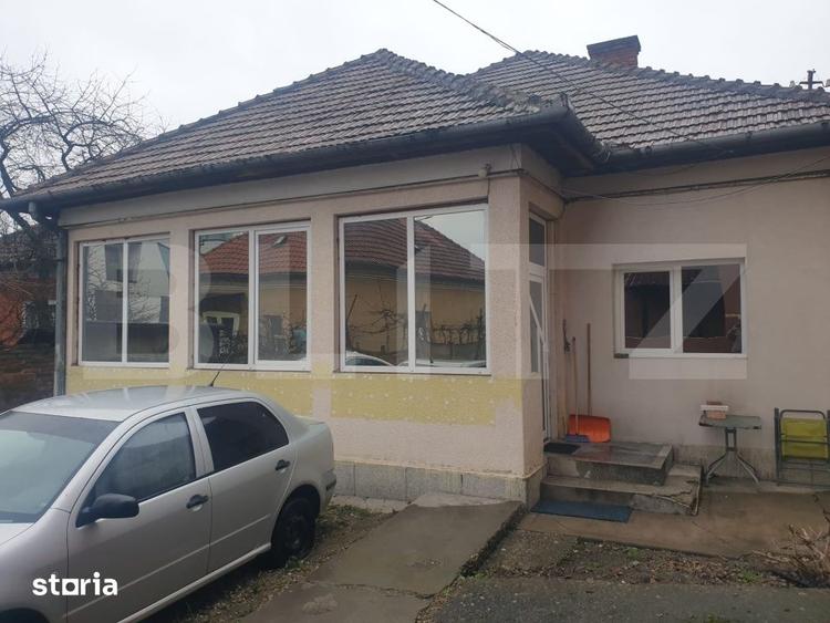 Casă cu 7 camere cu Teren 975 Mp în Andrei Mureșanu
