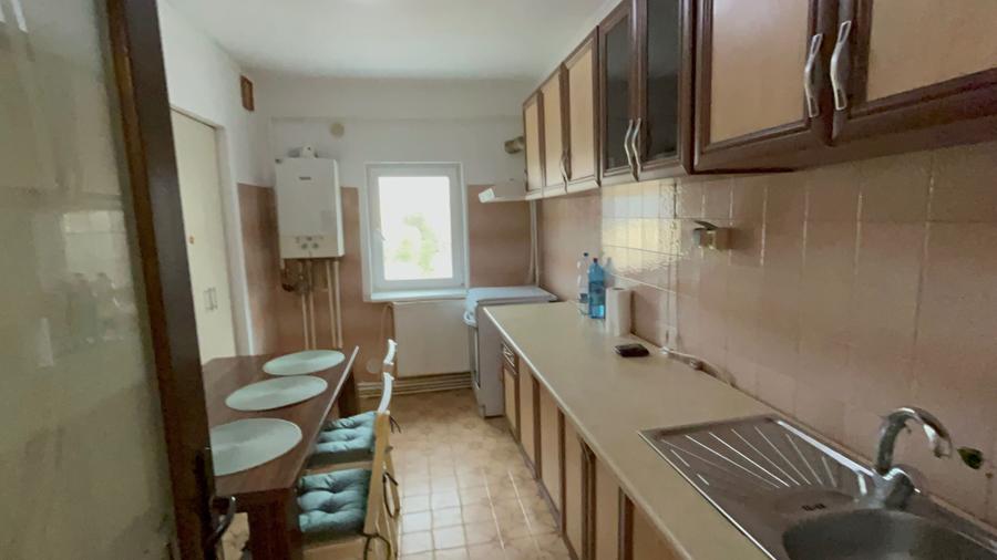 Apartament cu 2 camere decomandat în Ultracentral