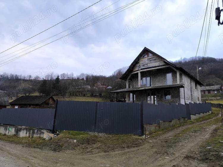 Casă cu Teren 516 Mp în Vișeu de Jos