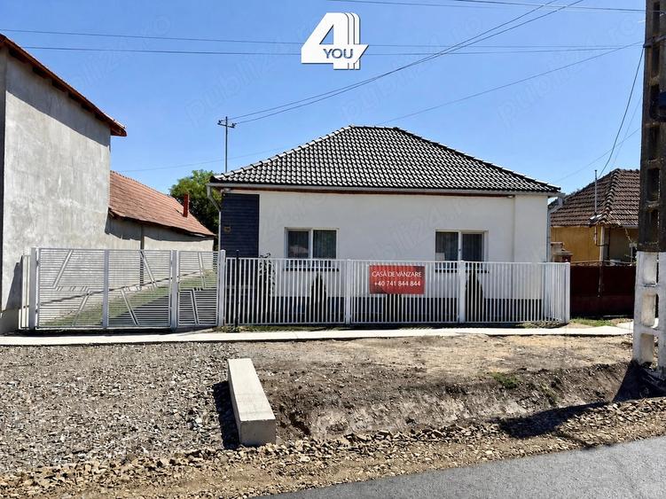 Casă cu Teren 2063 Mp în Vânători