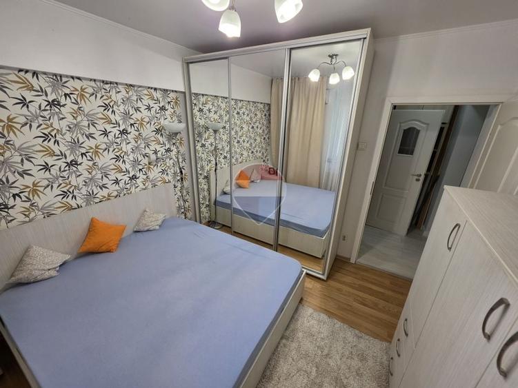 Apartament cu 4 camere decomandat, mobilat în Rahova