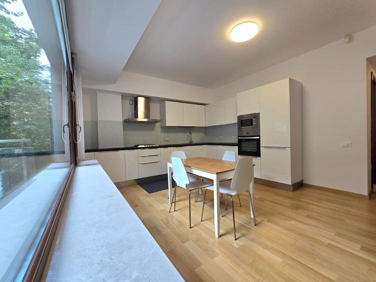 Apartament cu 3 camere în Kiseleff
