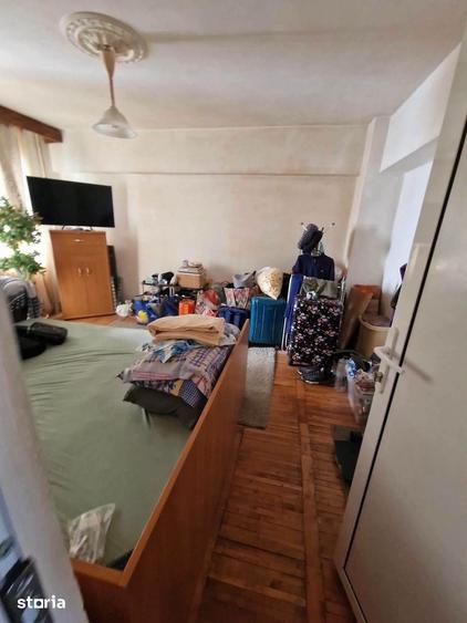 De vanzare apartament cu 4 camere, ultracentral, pret 75.000 euro - 4