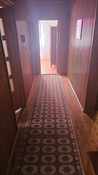 Apartament cu 3 camere în Vânători-Neamț