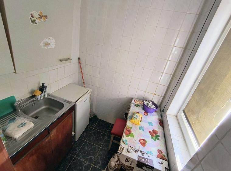 Garsonieră în Lipovei